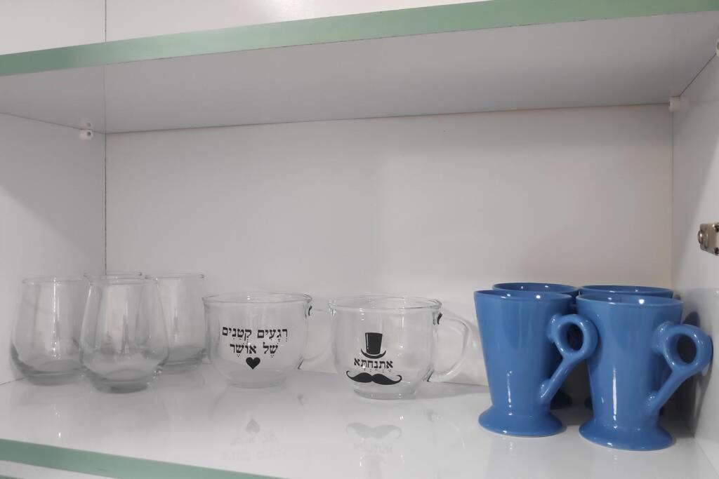 Centrally-Located Quiet Cozy Loft Apartment Beersheba Luaran gambar